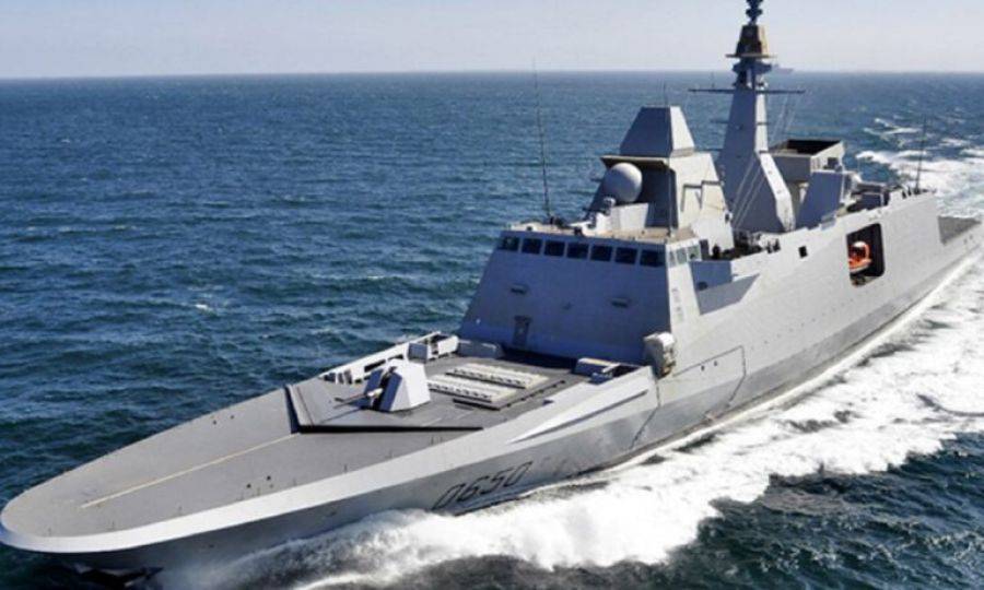 Αμυντική συμφωνία Ελλάδας-Γαλλίας: Νέα πολεμικά πλοία και «κάλυψη» έναντι τρίτων