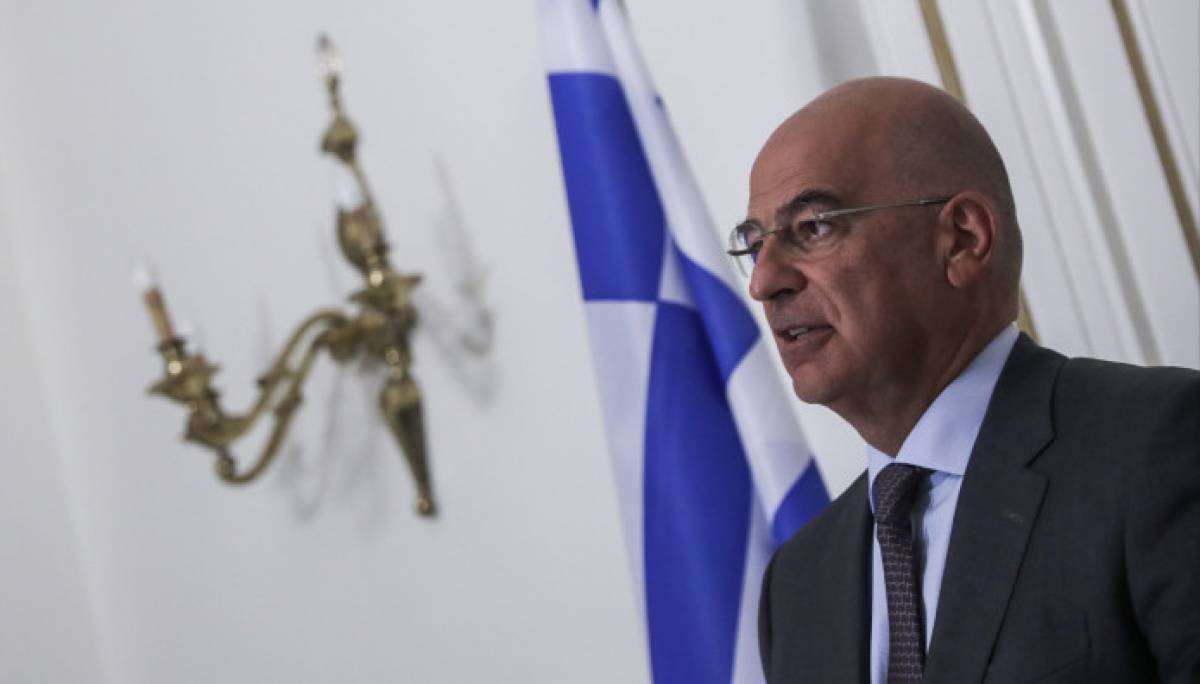Δένδιας για πυρκαγιές: Είκοσι χώρες στο πλευρό της Ελλάδας