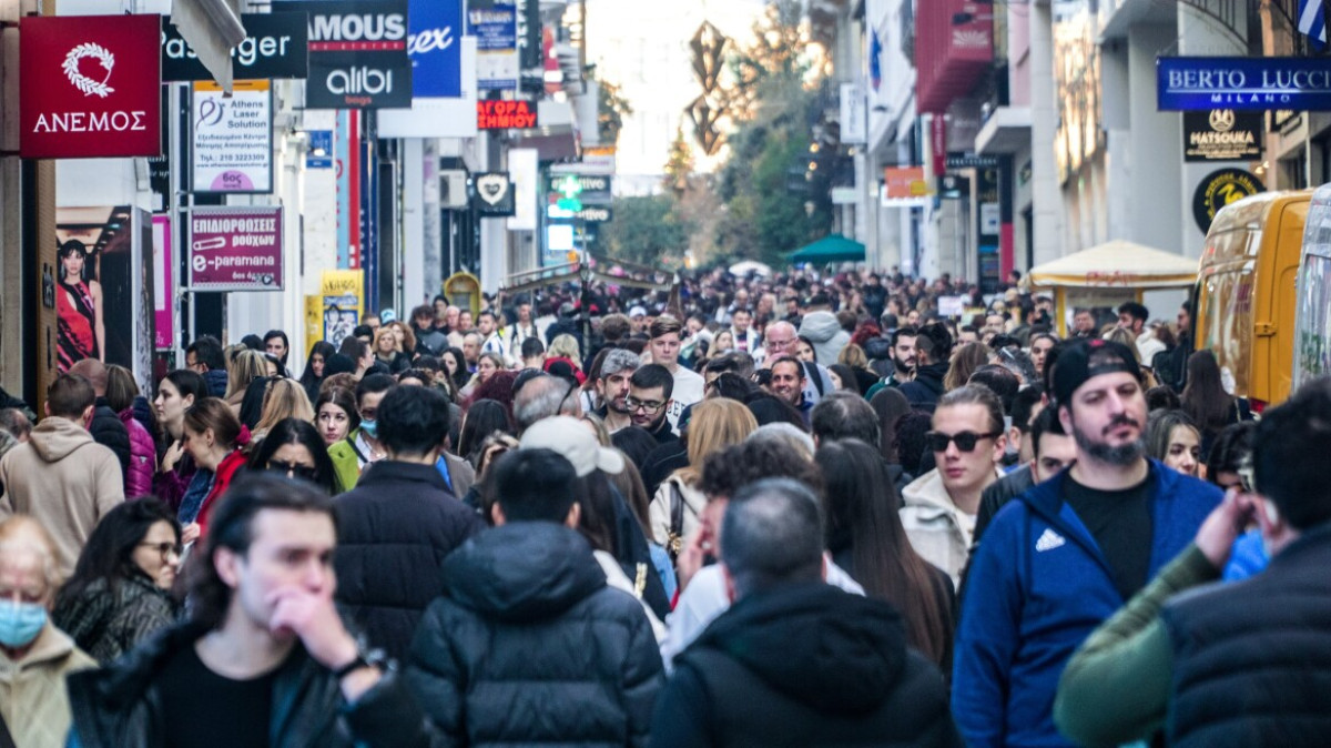 Το ωράριο λειτουργίας των καταστημάτων όλη τη Μεγάλη Εβδομάδα