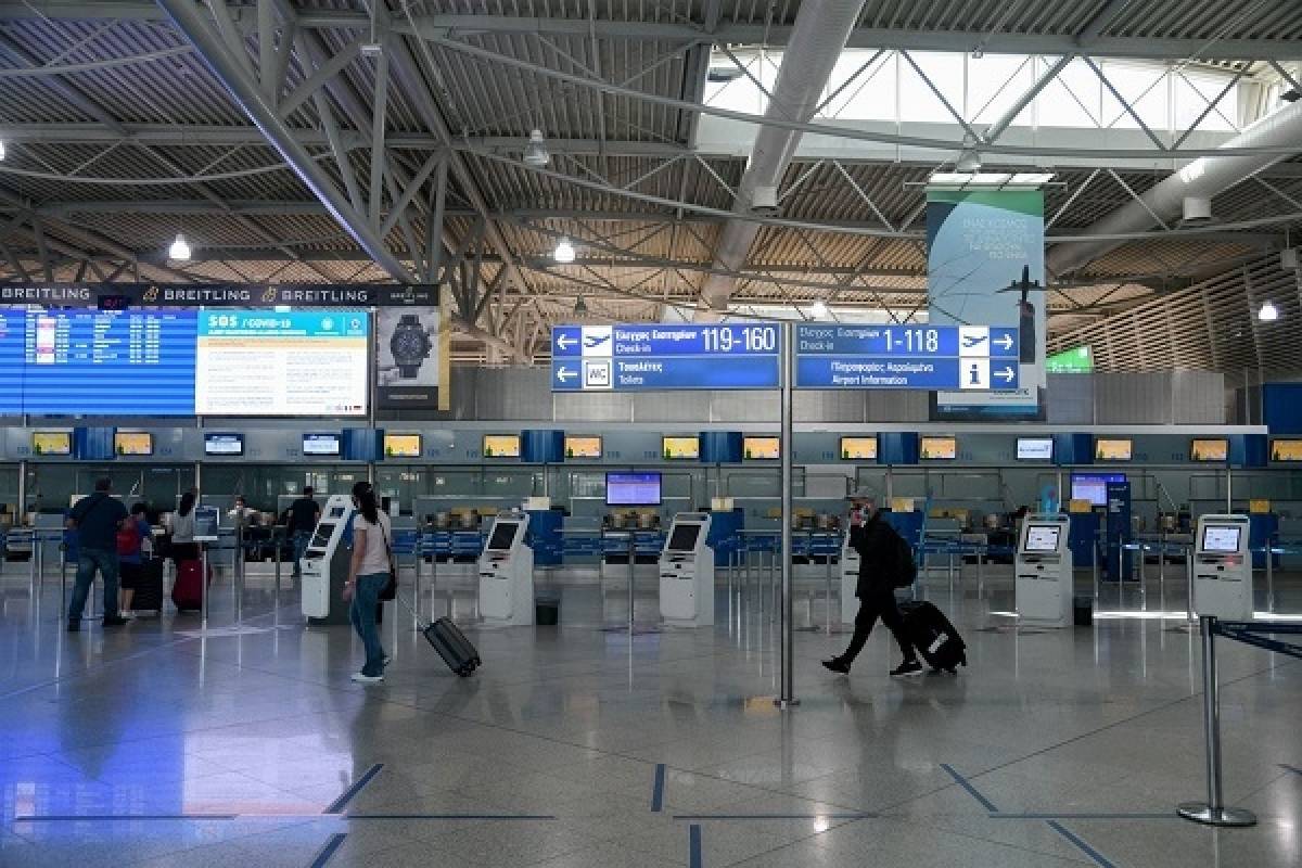 Γερμανικά ΜΜΕ για Ελλάδα:Στα €3-4 δισ. τα φετινά τουριστικά έσοδα
