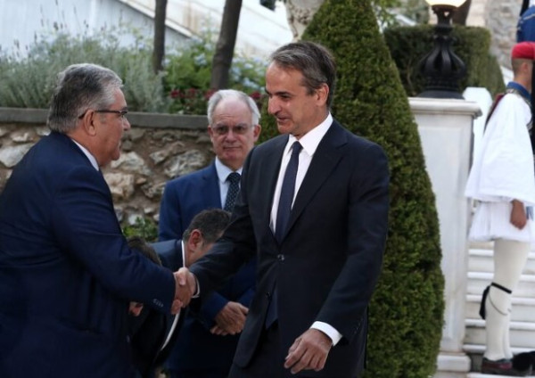 Ο διάλογος Μητσοτάκη- Κουτσούμπα για την ημερομηνία των εκλογών