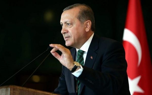 Προειδοποίηση Ερντογάν: Χωρίς βίζα,δεν σεβόμαστε τη συμφωνία για το προσφυγικό