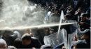 Μεγάλες διαδηλώσεις σε Κωνσταντινούπολη και Άγκυρα-Συγκρούσεις και δακρυγόνα