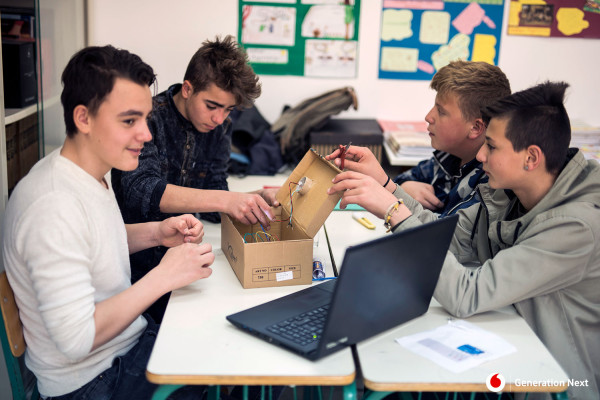 Vodafone-Generation Next: Διαγωνισμός με δώρο ένα ταξίδι στο CERN