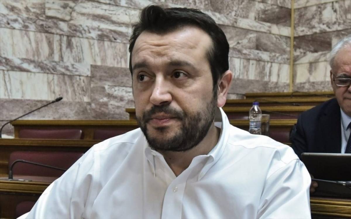 ΣΥΡΙΖΑ: Κάντε Προανακριτική για τον Παππά-Πέτσας: Η μπάλα στην εξέδρα