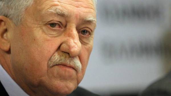 Κουβέλης: Βαρβαρότητα δικαίου η κράτηση των δύο στρατιωτικών