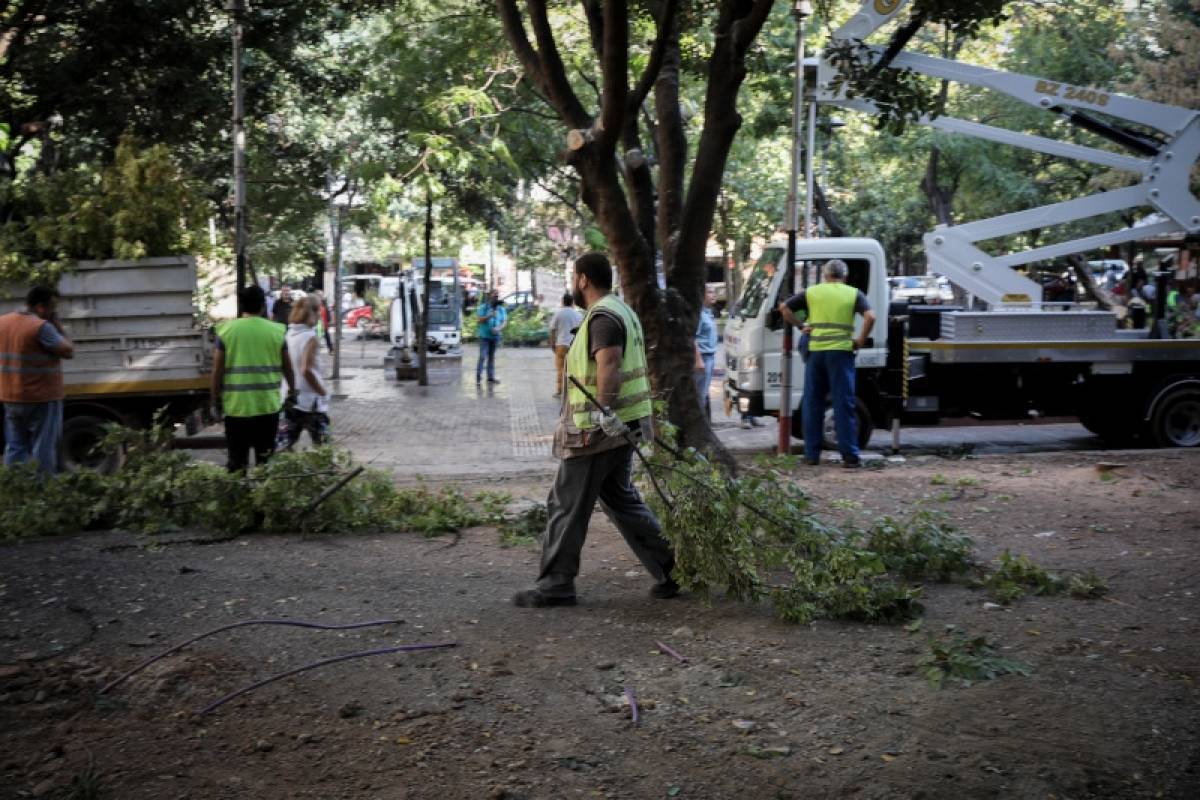 Δήμος Αθηναίων: Συντονισμένη επιχείρηση για την ανάπλαση της πλατείας Εξαρχείων