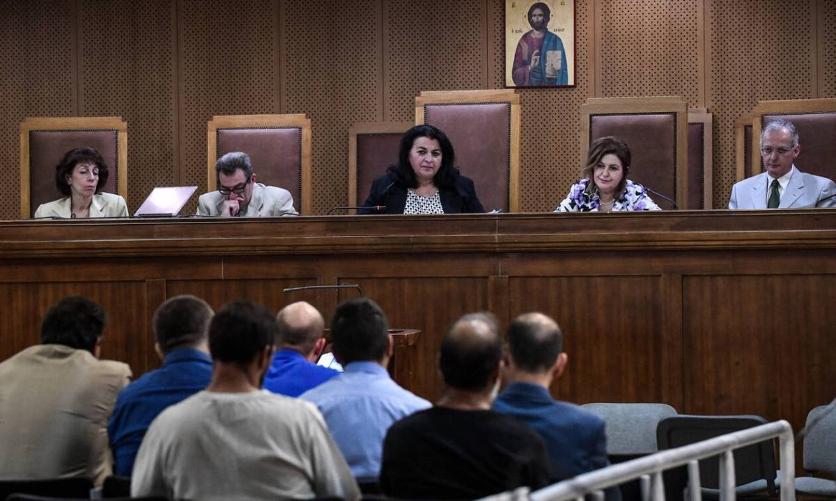 Δίκη ΧΑ: Ο Ρουπακιάς να εξηγήσει τι ακριβώς έγινε