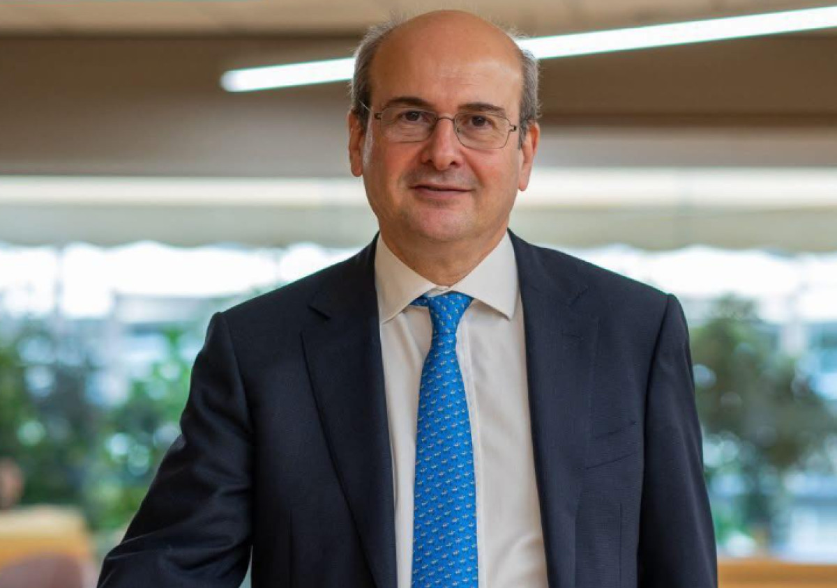 Χατζηδάκης: Όταν το Bloomberg αναφέρει ότι πετύχαμε μείωση της φοροδιαφυγής είναι απλώς Τετάρτη