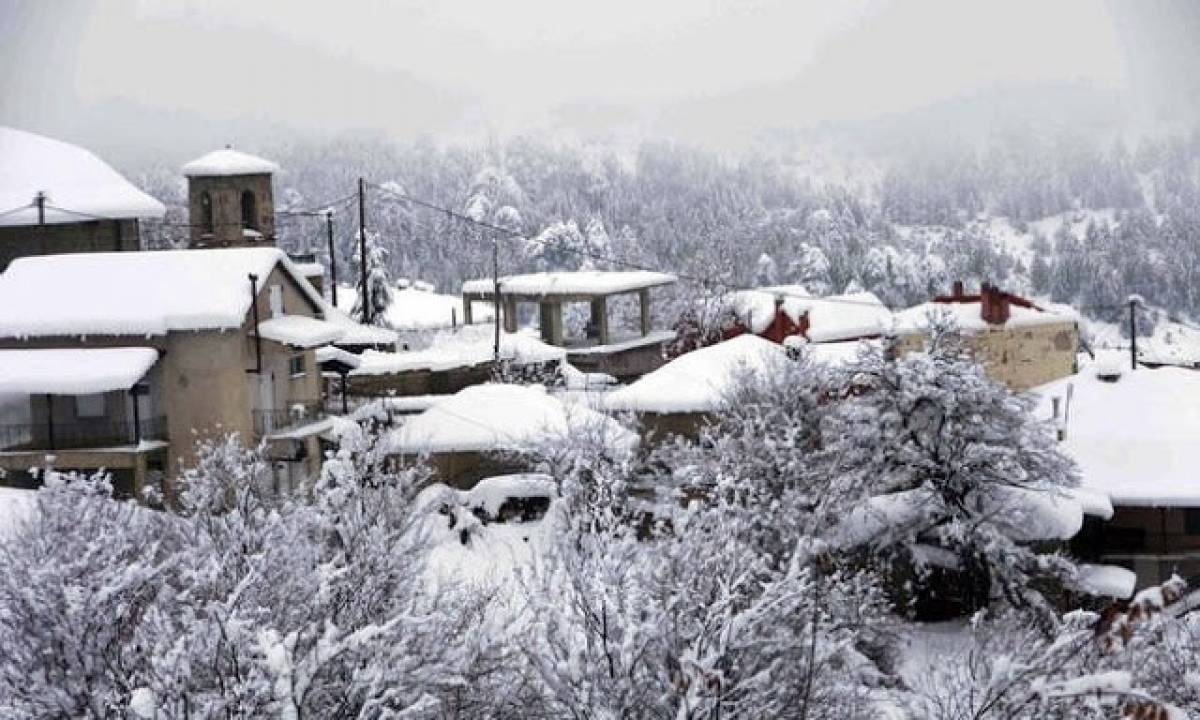Στο μισό μέτρο το χιόνι-Τρίκαλα και Καρδίτσα αναμένουν τη "Σοφία"