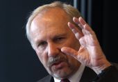 Νοβότνι: "Τα χειρότερα για την ύφεση στην Ευρωζώνη-πλήν Κύπρου- είναι πίσω…"