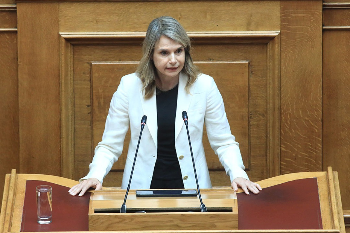 Αποστολάκη για Τέμπη: Ο κ. Καραμανλής είχε πλήρη γνώση του κινδύνου