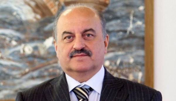 Τζανάκης: Από 10 Απριλίου η αποκλιμάκωση στα κρούσματα