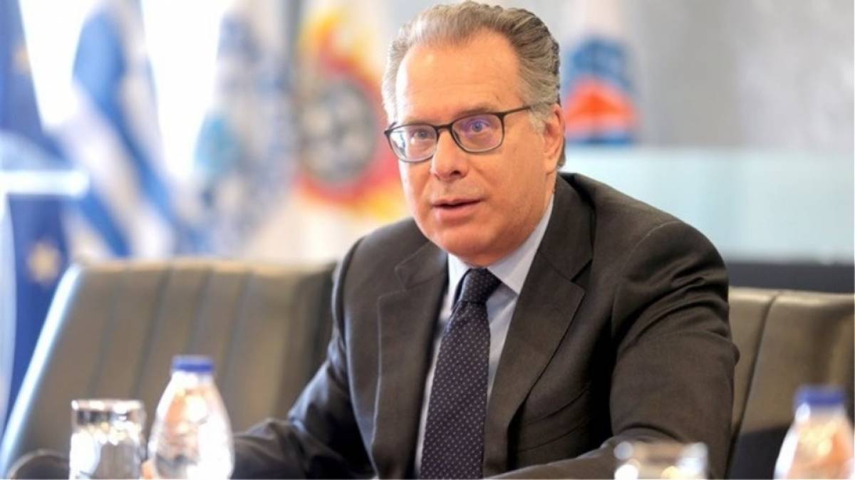 Κουμουτσάκος: Πιθανά νέα κύματα προσφύγων με τις τουρκικές επιθέσεις