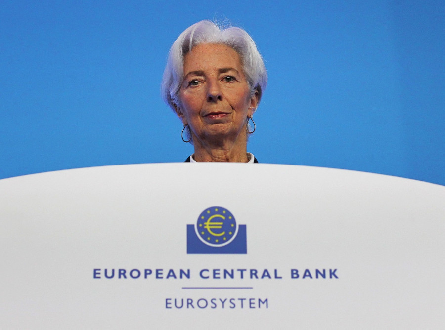 Λαγκάρντ: Έξοδος από τα αρνητικά επιτόκια τέλος του γ’ τριμήνου