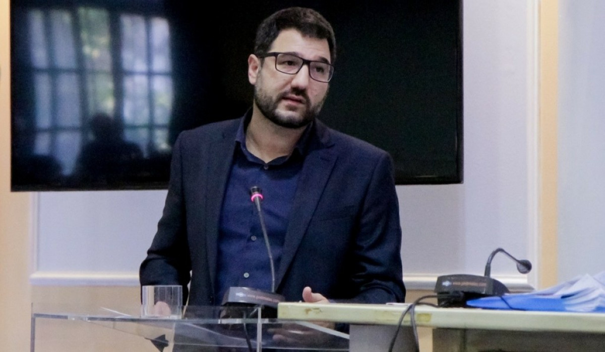 Ηλιόπουλος: Τα νοικοκυριά κόβουν βασικά αγαθά για να πληρώσουν ρεύμα