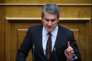 Εκτός γραμμής ΚΙΝΑΛ ο Λοβέρδος: Υπερψηφίζει τον νέο ποινικό κώδικα
