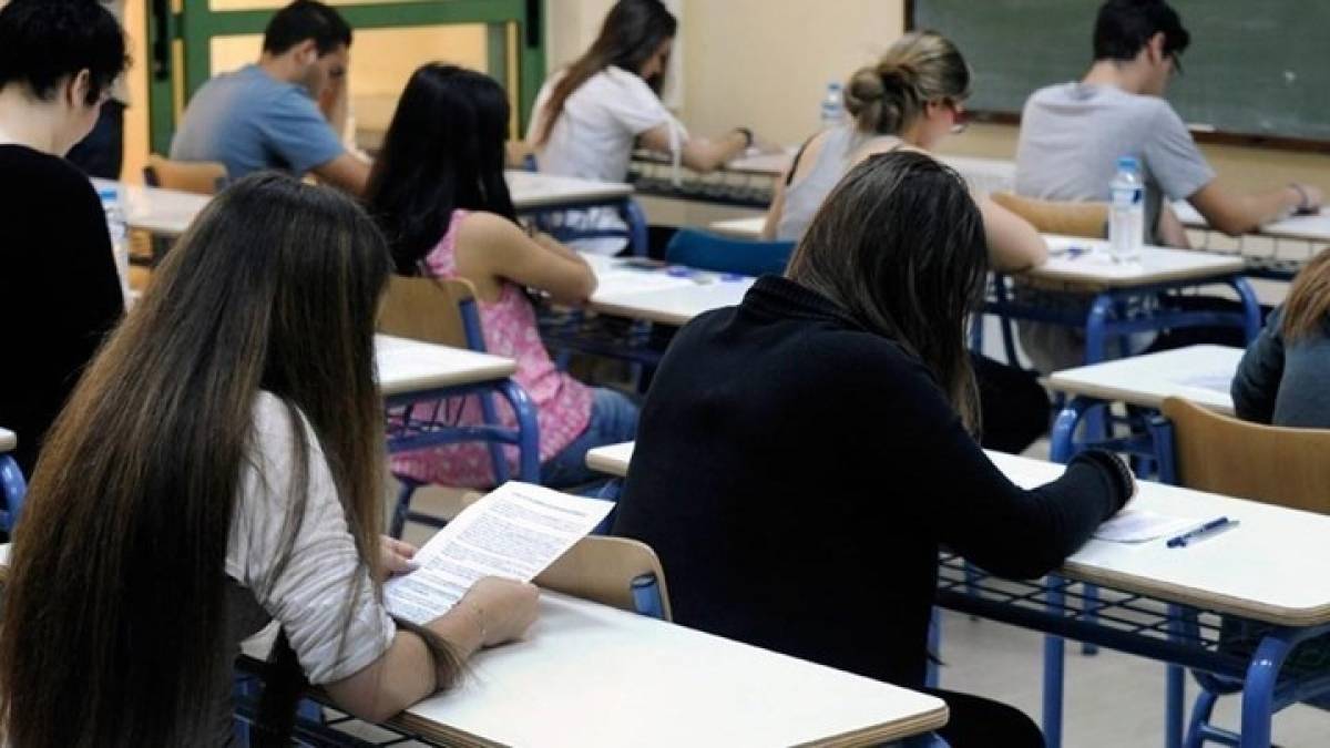 Ανοίγει η αυλαία των Πανελλαδικών για τους υποψήφιους των ΓΕΛ