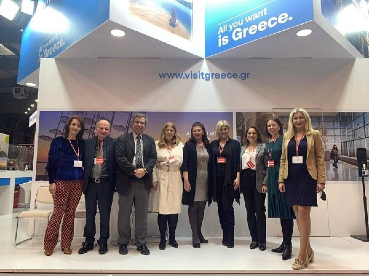 Πρώτο βραβείο περιπτέρου και τιμώμενη χώρα η Ελλάδα σε Τσεχία -Πολωνία