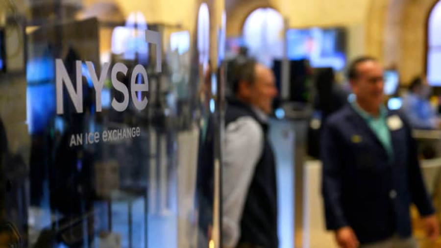 Σημάδια αντίδρασης στη Wall Street μετά το sell off