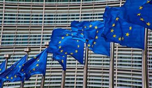 ΕΕ: Παρουσίασε τη στρατηγική για την καθαρή και ανθεκτική μετάβαση σε παγκόσμιο επίπεδο