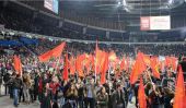 ΚΚΕ: Αυλαία για το 20ο Συνέδριο που αναζητά πυξίδα