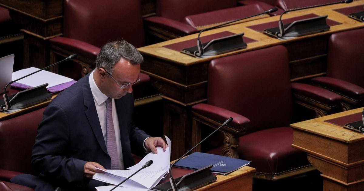 «Παράθυρο» του ΥΠΟΙΚ για νέο πακέτο στήριξης τον Απρίλιο