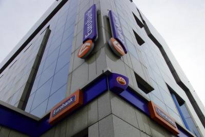 Eurobank: Μειώνει τα επιτόκια καταθέσεων και δανείων επαγγελματικής στέγης