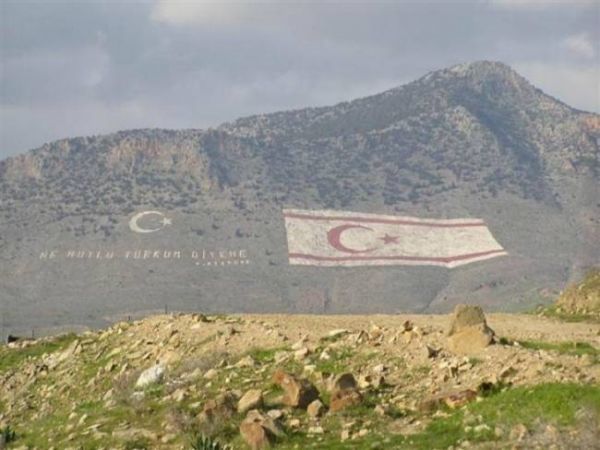 Κυπριακό: Ο Άιντε πρότεινε τις τριμερείς στη Γενεύη