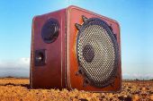 Τhe Boom Case