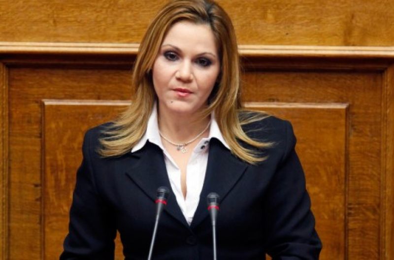 Φυλλοροούν οι ΑΝΕΛ: Ανεξαρτητοποιήθηκε και η Μίκα Ιατρίδη