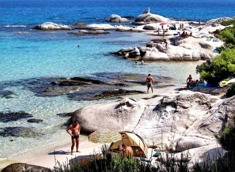 Spiegel: Η Ελλάδα θέλει καλοκαιρινό διάλειμμα για τις απολύσεις