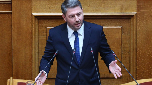 Ανδρουλάκης: Αυτοκρατορική συμπεριφορά Μητσοτάκη η επιλογή Τασούλα για ΠτΔ