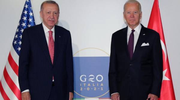 Σαφή μηνύματα Μπάιντεν σε Ερντογάν για S-400,F-16 και ανθρώπινα δικαιώματα