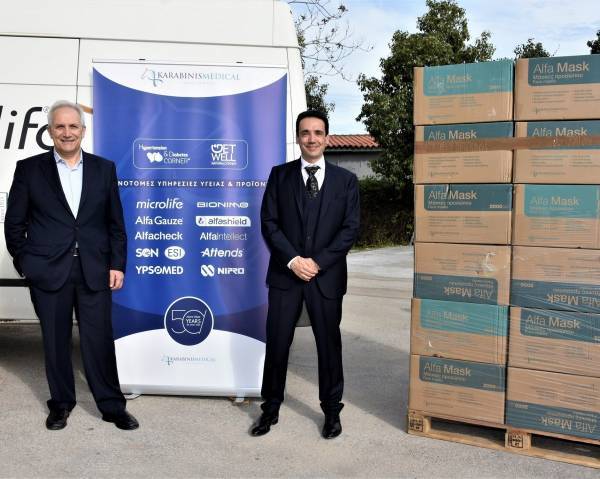 Δωρεά 100.000 προστατευτικών μασκών από την KARABINIS MEDICAL