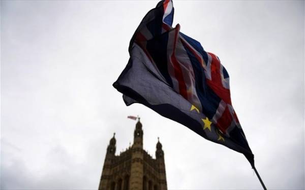 Brexit:Οι Eργατικοί πρέπει να στηρίξουν την παραμονή σε δεύτερο δημοψήφισμα