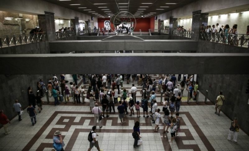 ΟΑΣΑ: Οδηγίες για το κλείσιμο των πυλών στο Σύνταγμα