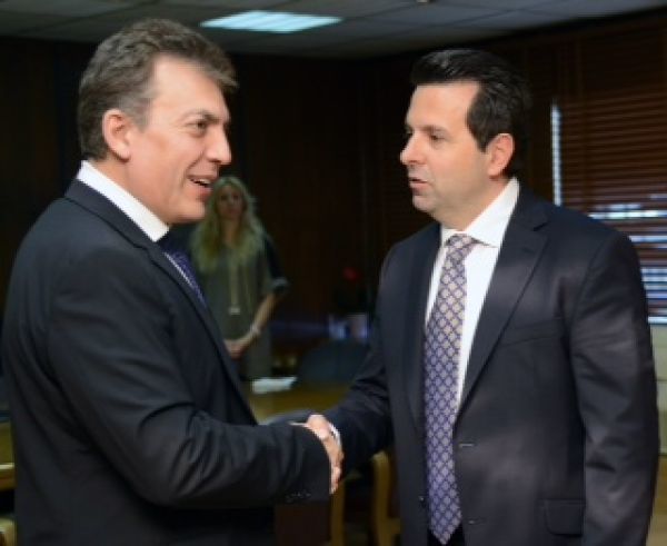 Νικ. Θεοφιλόπουλος (Παπαστράτος): Ελληνική σφραγίδα στον κολοσσό των τσιγάρων στον κόσμο