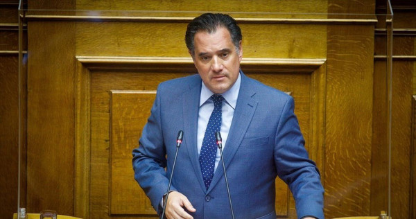 Γεωργιάδης: «Μαζεύει» τα περί αύξησης των ορίων ηλικίας συνταξιοδότησης