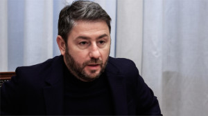 Ανδρουλάκης: Οι αγρότες είδαν την καταστροφή στους τραπεζικούς τους λογαριασμούς