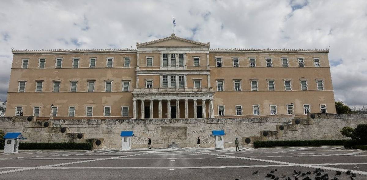 Κρούσματα κορονοϊού στη Βουλή