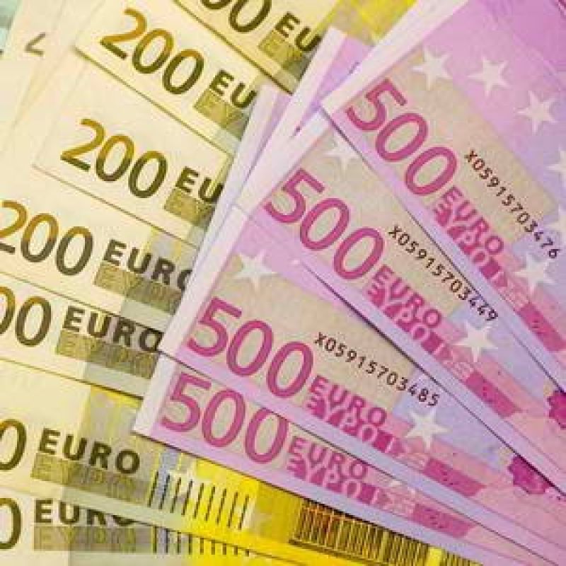 Ημερολόγιο..χρεοκοπίας- Μετέφεραν δισεκατομμύρια με C-130 για να μην αδειάσουν τα ΑΤΜ