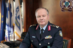 Αιχμηρές ανακοινώσεις ΣΥΡΙΖΑ-ΠΑΣΟΚ για την αντικατάσταση Τσουβάλα