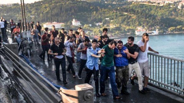 Συνεχίζονται οι «εκκαθαρίσεις» στην Τουρκία