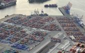 Υποχώρησαν οι εξαγωγές στην ευρωζώνη τον Ιανουάριο