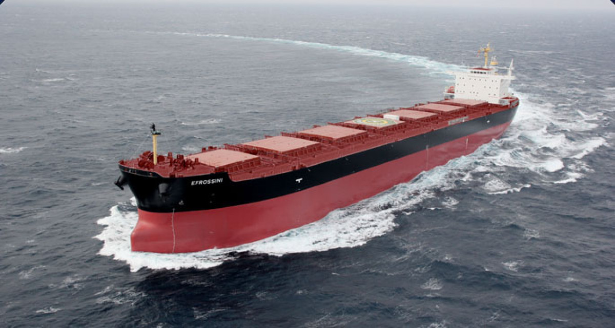 Η Safe Bulkers συνεχίζει τις αγορές πλοίων