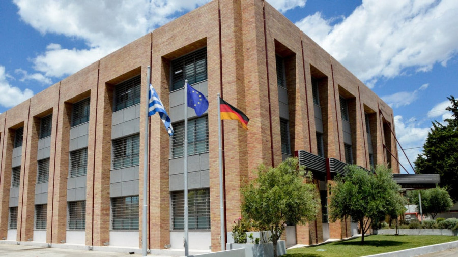 Aποκατάσταση του δυτικού αετώματος του Παρθενώνα μετά από 220 χρόνια