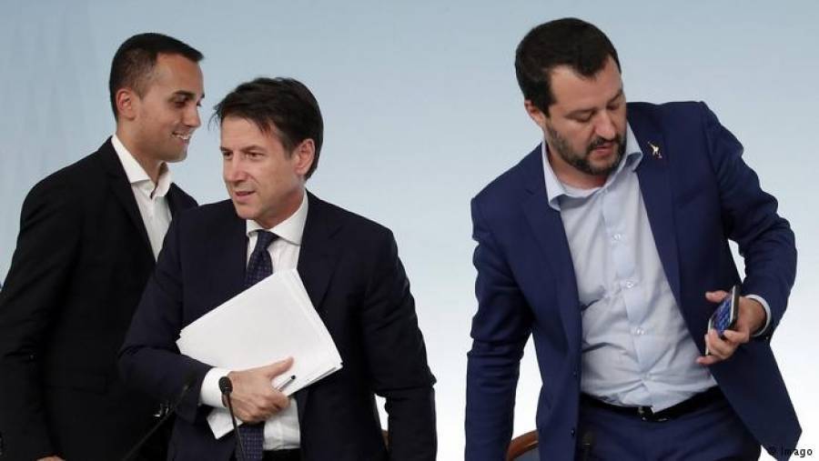 Ιταλικός προϋπολογισμός απεστάλη-Προβλέπει έλλειμμα 2,4%
