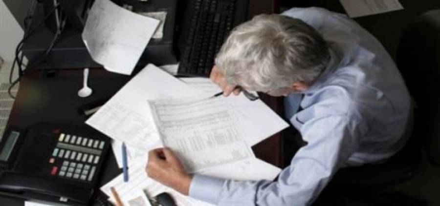 Πρόστιμο 12 συντάξεις, αν βρεθεί συνταξιούχος να εργάζεται