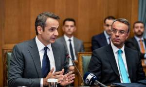 Μαξίμου: Στόχος η ισχυρή ανάπτυξη και η δημιουργία θέσεων εργασίας